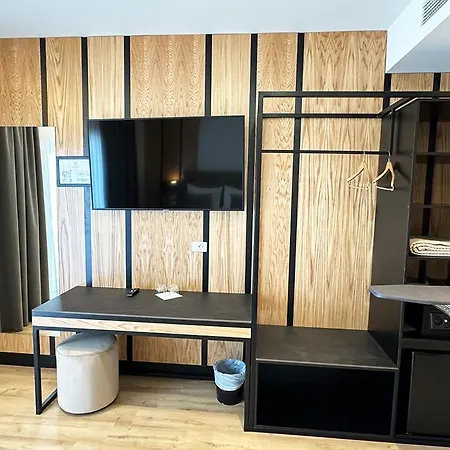 Delta Premium Hotel 4*