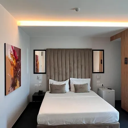 Delta Premium 4*