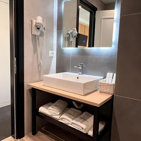 Delta Premium 4* Jube