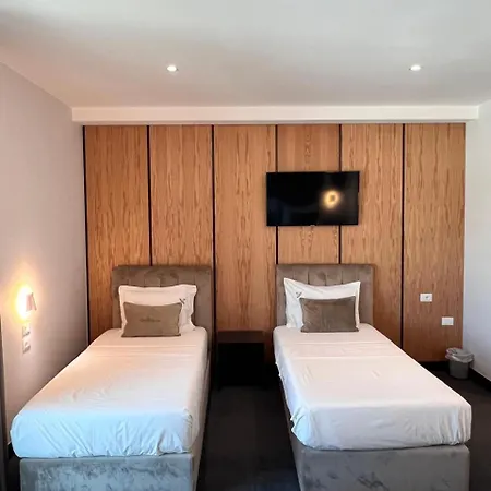 Hotel Delta Premium 4*