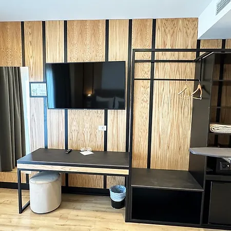 Delta Premium Hotel