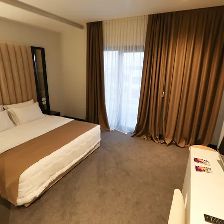 Delta Premium מלון 4*