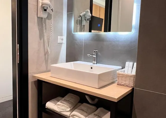 Delta Premium 4* Jube