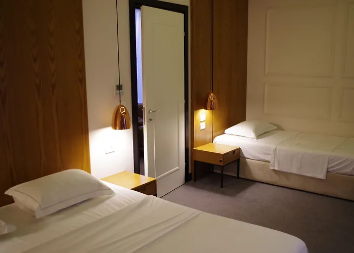 Delta Premium Hotel 4*